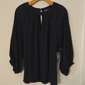 Vince Camuto Elegant Black Blouse with Gathered Sleeves